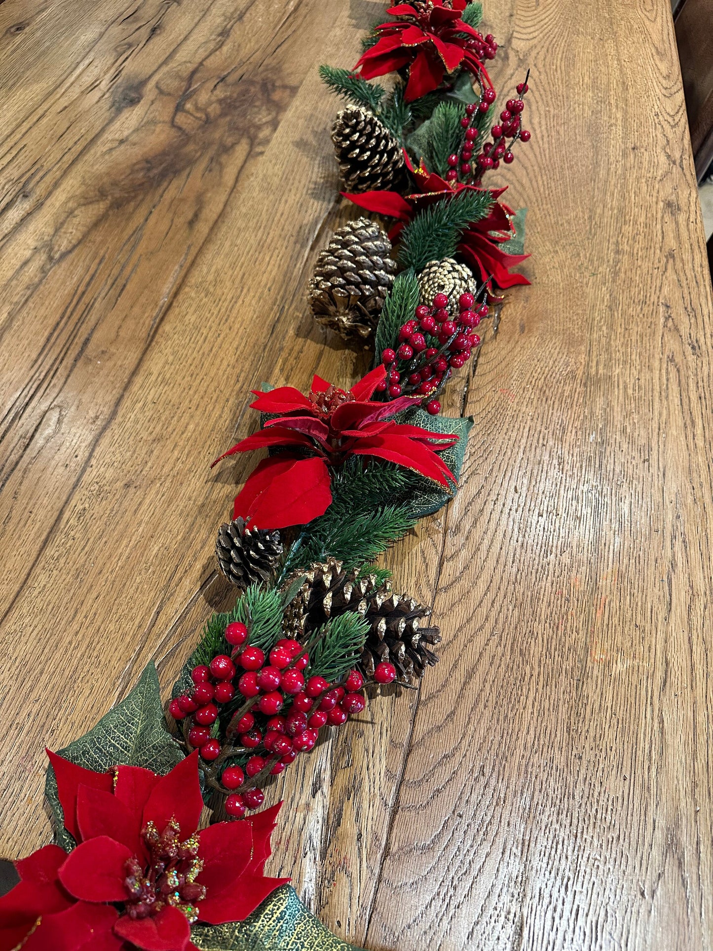 Artificial Majestic Red Poinsettia Flower Gold Pine Cone Garland 150cm Christmas Mantelpiece Decoration
