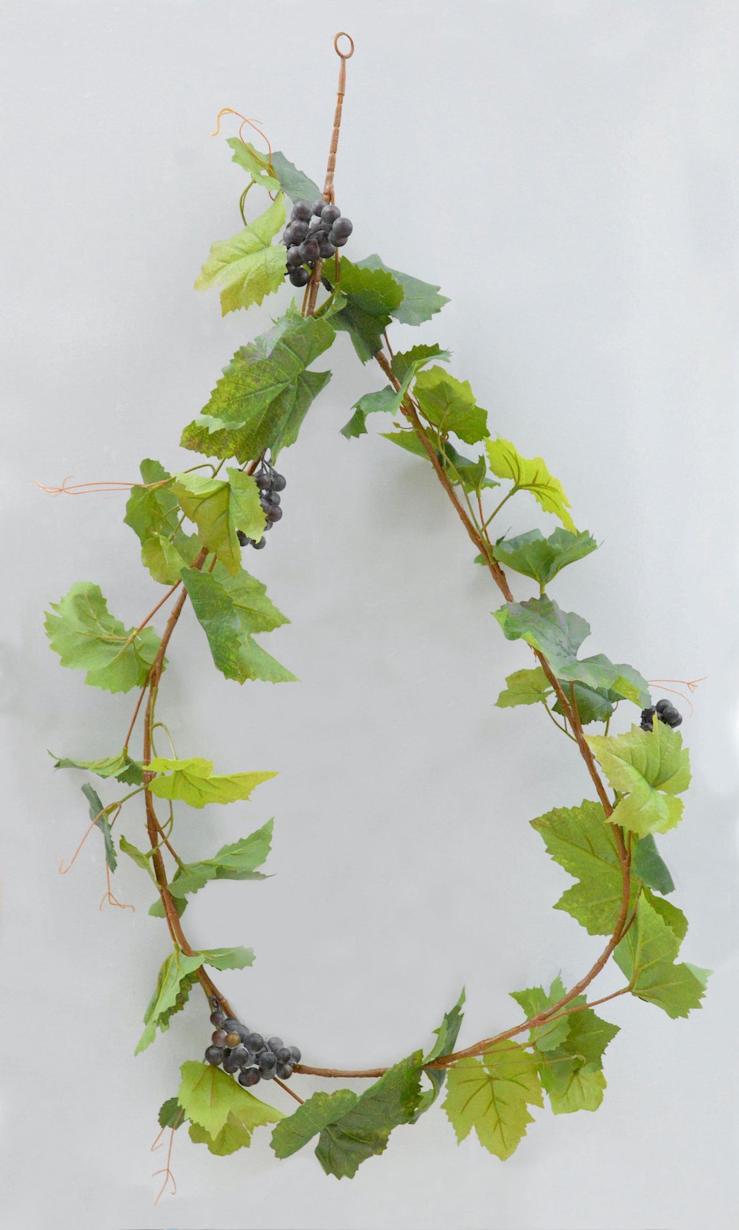 Artificial Grape Garland Ferris Heart Sloane, faux garland, artificial garland, grape garland, grapes, floral decor, home decor