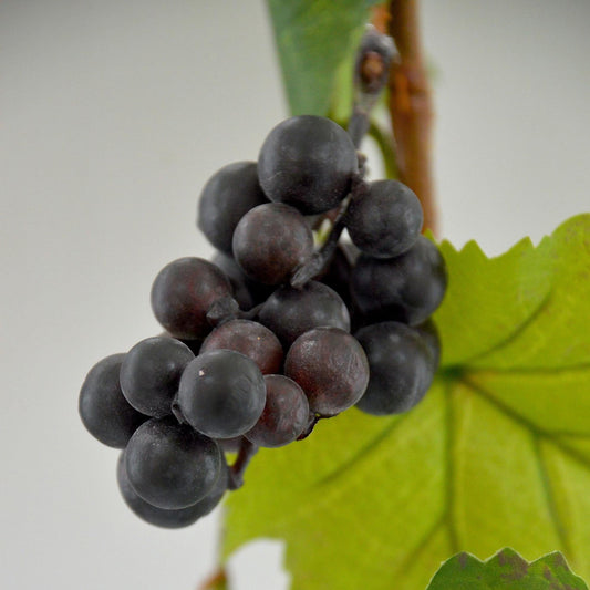 Artificial Grape Garland Ferris Heart Sloane, faux garland, artificial garland, grape garland, grapes, floral decor, home decor